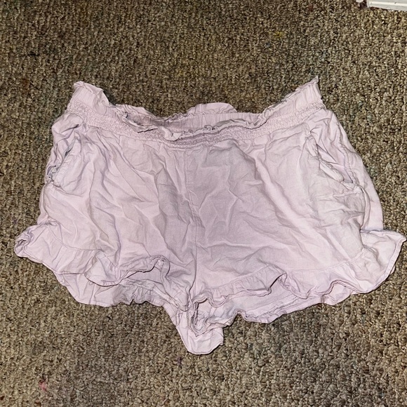 Purple Ruffle shorts - Picture 1 of 2